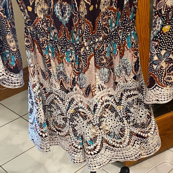 Off the shoulder Romper with bell sleeves by Xhilaration size S - Picture 6 of 9